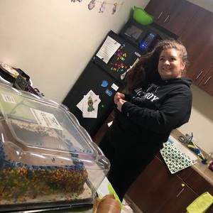 Meet your Posher, Caitlin